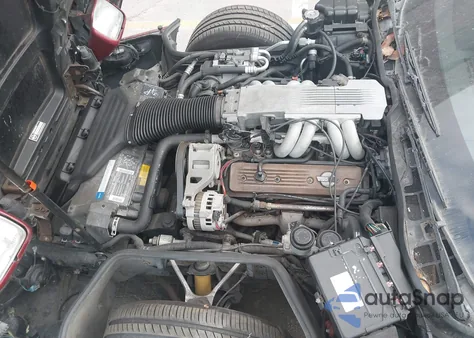 1991 Chevrolet Corvette из США, поврежденный, VIN 1G1YY2386M5105541